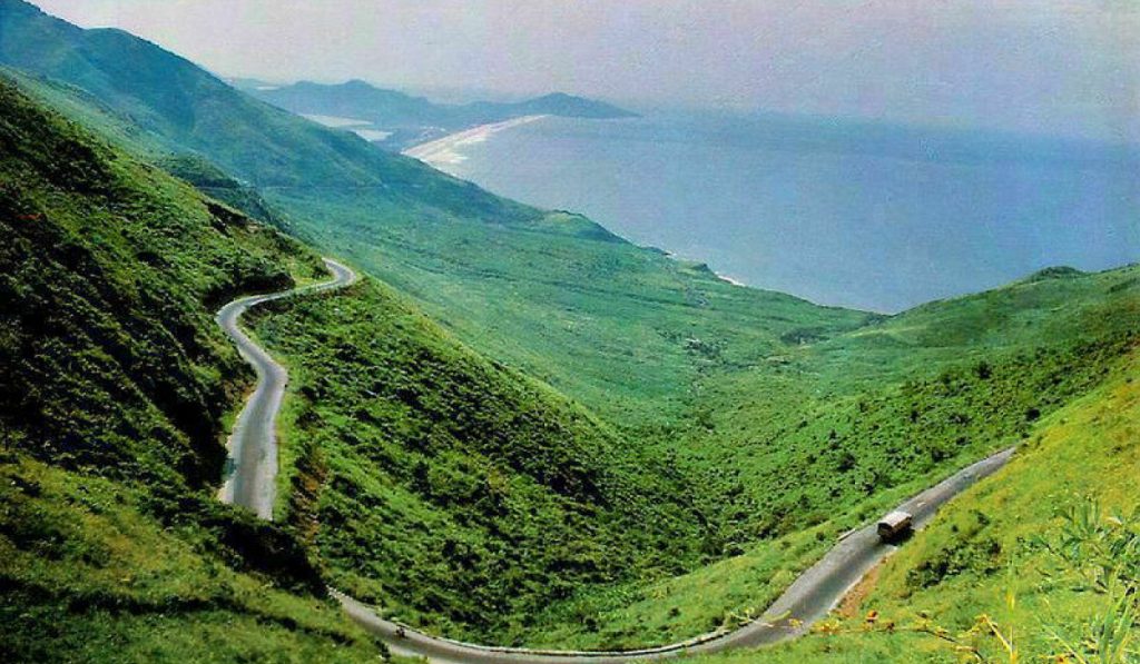 Đạp Xe Lên Đèo Hải Vân - Thành Phố Đà Nẵng