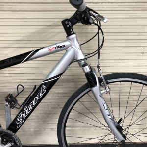 xe đạp touring nhật giant